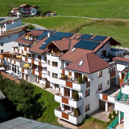 Hotel Garni Philipp Serfaus Kültér fotó