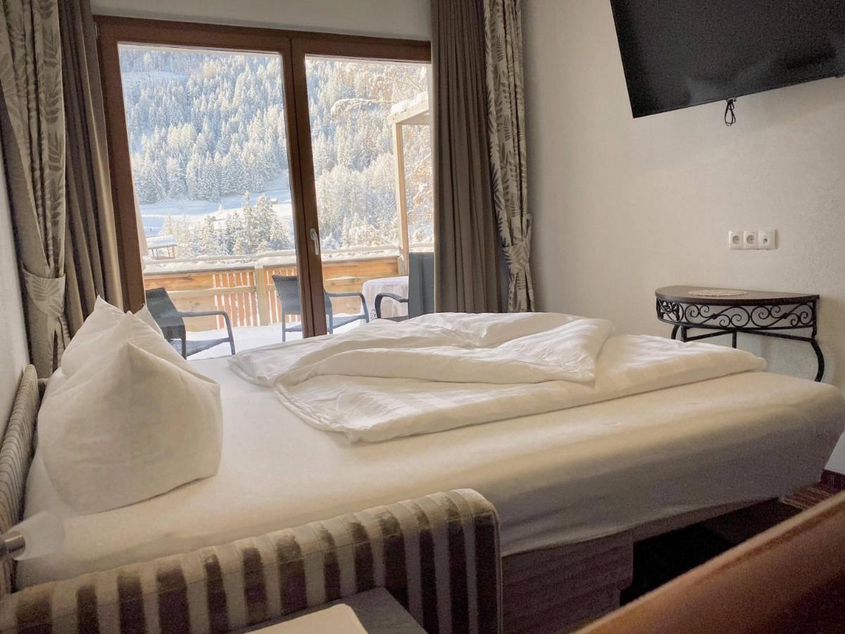 Hotel Garni Philipp Serfaus Kültér fotó