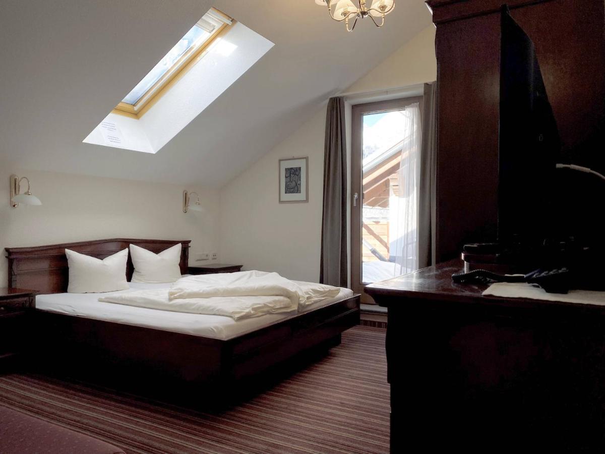 Hotel Garni Philipp Serfaus Kültér fotó