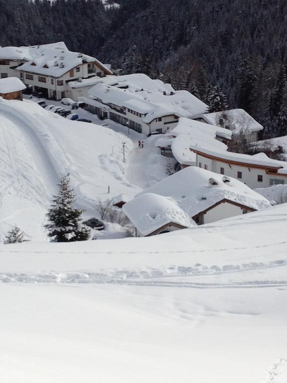Hotel Garni Philipp Serfaus Kültér fotó